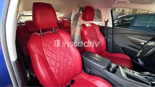 Peugeot 3008 2021 Blue Automatic Used for Sale in Cairo - 5