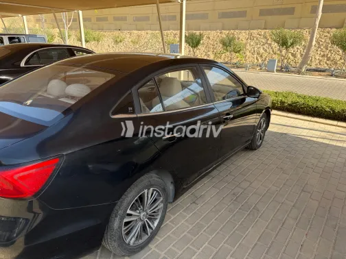 ام جى 5 2021 أسود CVT مستعملة للبيع في القاهرة الكبرى ( القاهرة - الجيزة) - 2
