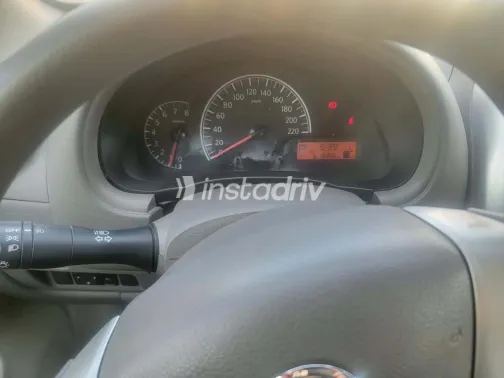 Nissan Sunny 2016 Bronze Manual Used for Sale in Greater Cairo ( Cairo + Giza) - 4