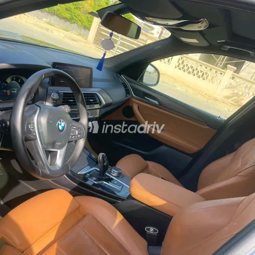 BMW X3 2019 Silver Automatic Used for Sale in Greater Cairo ( Cairo + Giza) - 5