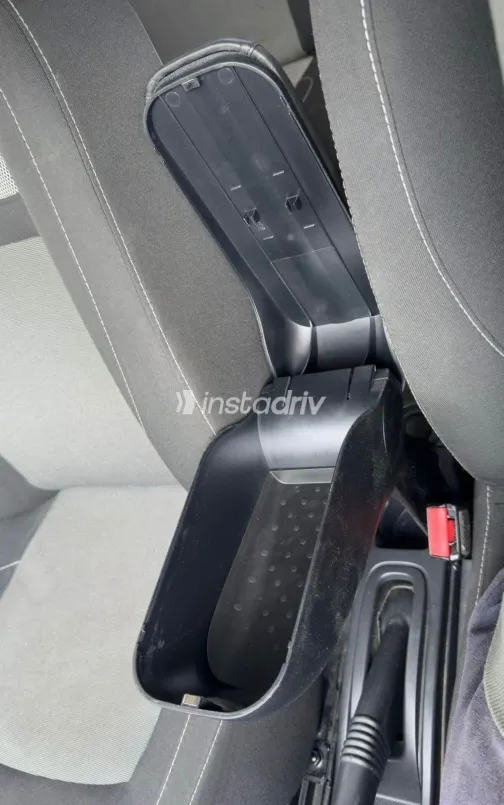 Renault Duster 2018 White Automatic Used for Sale in Greater Cairo ( Cairo + Giza) - 8
