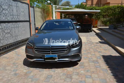 Mercedes E 200 2022 Gray Automatic Used for Sale in Greater Cairo ( Cairo + Giza) - 2