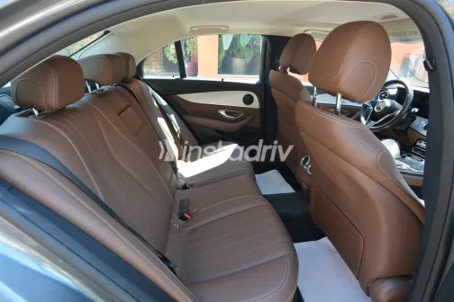 Mercedes E 200 2022 Gray Automatic Used for Sale in Greater Cairo ( Cairo + Giza) - 3