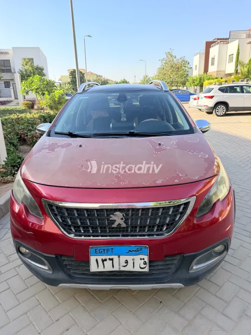 Peugeot 2008 2018 Red Automatic Used for Sale in Greater Cairo ( Cairo + Giza) - 3