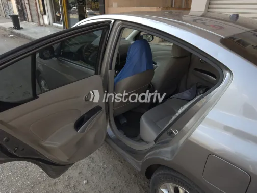 Nissan Sunny 2020 Champagne Automatic Used for Sale in Greater Cairo ( Cairo + Giza) - 2