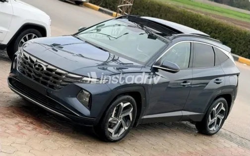 Hyundai Tucson 2022 White Automatic Used for Sale in Greater Cairo ( Cairo + Giza) - 3
