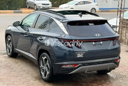Hyundai Tucson 2022 White Automatic Used for Sale in Greater Cairo ( Cairo + Giza) - 10