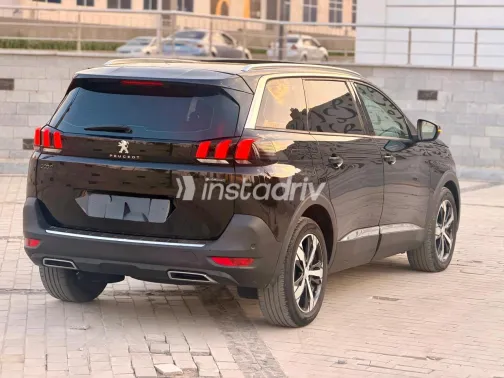 Peugeot 5008 2018 Black Automatic Used for Sale in Greater Cairo ( Cairo + Giza) - 6
