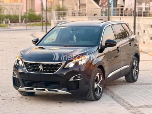 Peugeot 5008 2018 Black Automatic Used for Sale in Greater Cairo ( Cairo + Giza) - 10