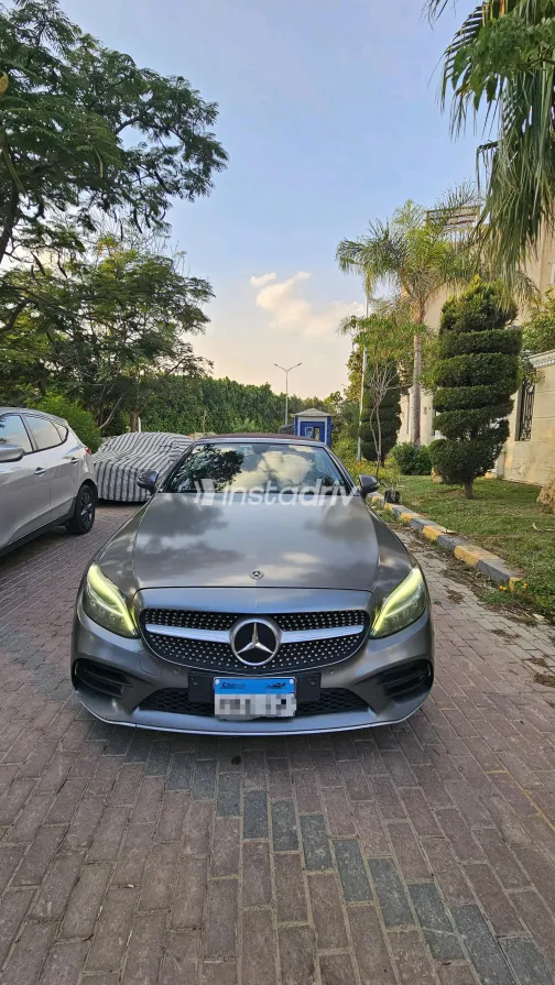 Mercedes C 180 2019 Gray Automatic Used for Sale in Greater Cairo ( Cairo + Giza) - 9