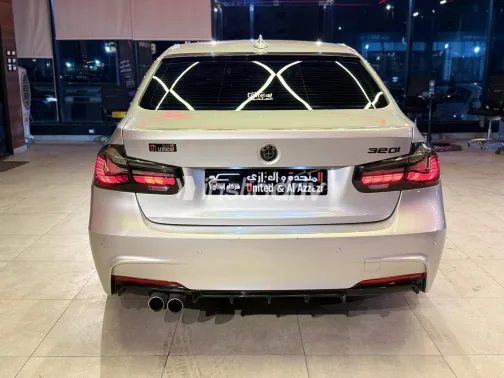 BMW 320 2016 Silver Automatic Used for Sale in Greater Cairo ( Cairo + Giza) - 2