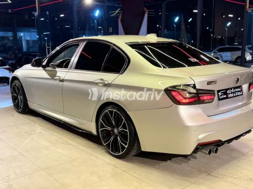 BMW 320 2016 Silver Automatic Used for Sale in Greater Cairo ( Cairo + Giza) - 9
