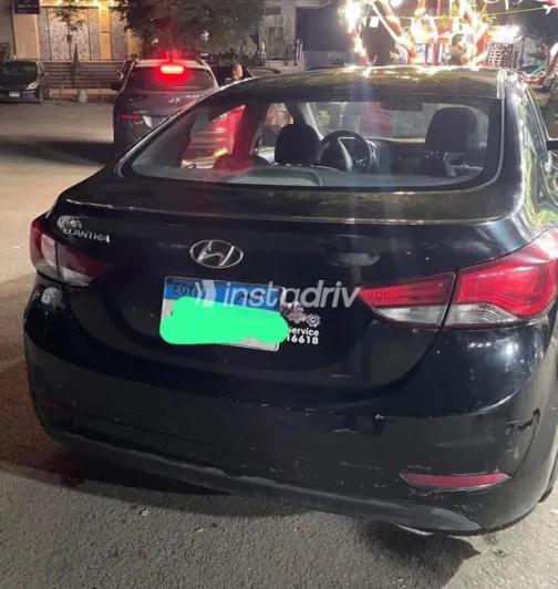 Hyundai Elantra MD 2015 Black Automatic Used for Sale in Cairo - 2