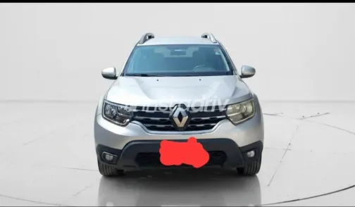 Renault Duster 2019 Silver Automatic Used for Sale in Greater Cairo ( Cairo + Giza) - 1
