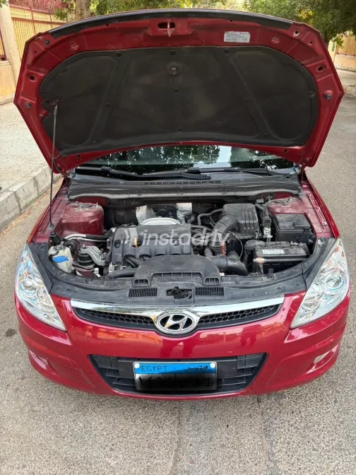 هيونداي I30 2008 أبيض أوتوماتيك مستعملة للبيع في القاهرة الكبرى ( القاهرة - الجيزة) - 3