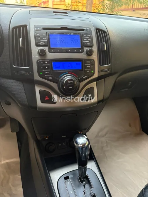 هيونداي I30 2008 أبيض أوتوماتيك مستعملة للبيع في القاهرة الكبرى ( القاهرة - الجيزة) - 9