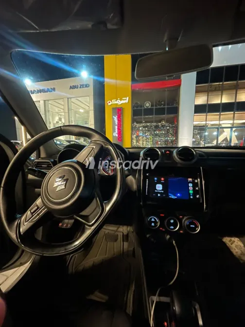 Suzuki Swift 2024 Silver Automatic Used for Sale in Greater Cairo ( Cairo + Giza) - 4
