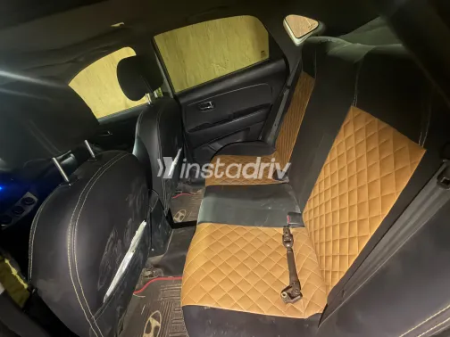 Hyundai Elantra HD 2018 Bronze Automatic Used for Sale in Greater Cairo ( Cairo + Giza) - 7