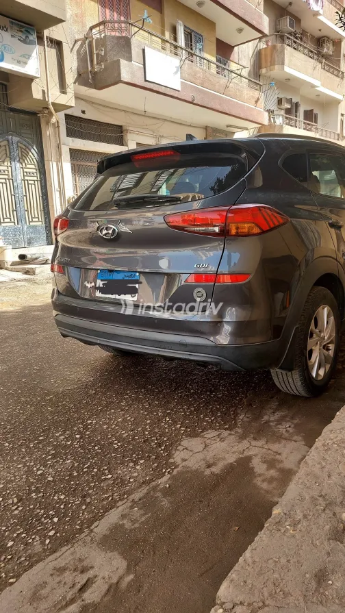 Hyundai Tucson 2020 Gray Automatic Used for Sale in Greater Cairo ( Cairo + Giza) - 3