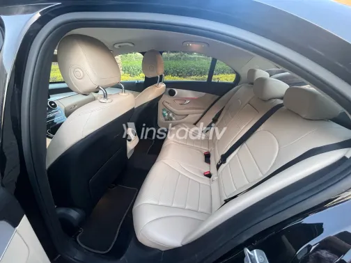Mercedes C 180 2020 Black Automatic Used for Sale in Greater Cairo ( Cairo + Giza) - 5