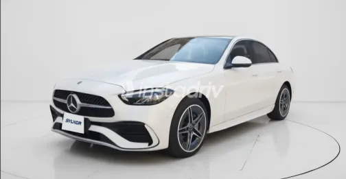 Mercedes C 180 2023 White Automatic Used for Sale in Greater Cairo ( Cairo + Giza) - 1