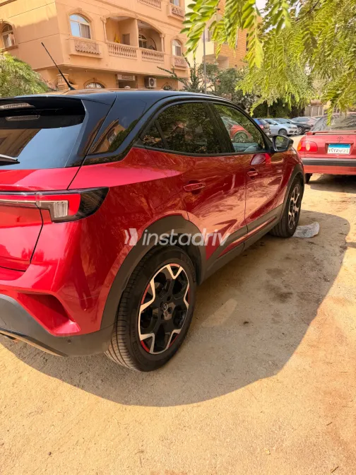 Opel Mokka 2024 Red Automatic Used for Sale in Greater Cairo ( Cairo + Giza) - 8