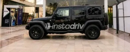 Jeep Wrangler 2015 Black Automatic Used for Sale in Greater Cairo ( Cairo + Giza) - 3