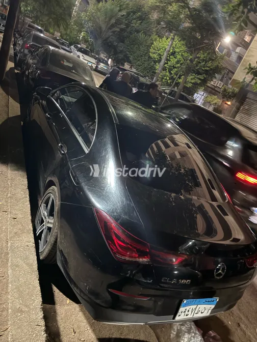 مرسيدس CLA 180 2021 أسود أوتوماتيك مستعملة للبيع في القاهرة الكبرى ( القاهرة - الجيزة) - 3