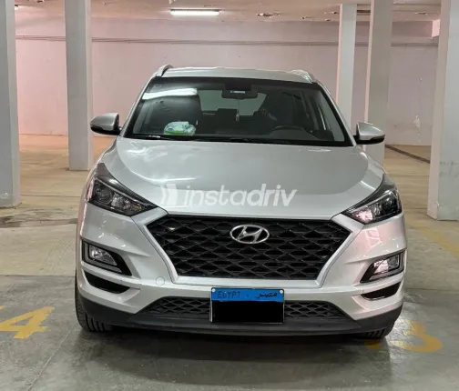 Hyundai Tucson 2020 Silver Automatic Used for Sale in Greater Cairo ( Cairo + Giza) - 4