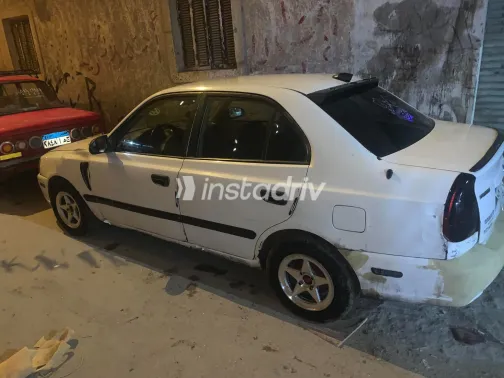 Hyundai Verna 2008 White Manual Used for Sale in Greater Cairo ( Cairo + Giza) - 4