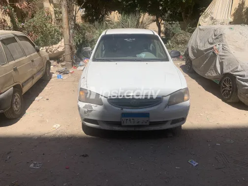 Hyundai Verna 2008 White Manual Used for Sale in Greater Cairo ( Cairo + Giza) - 5