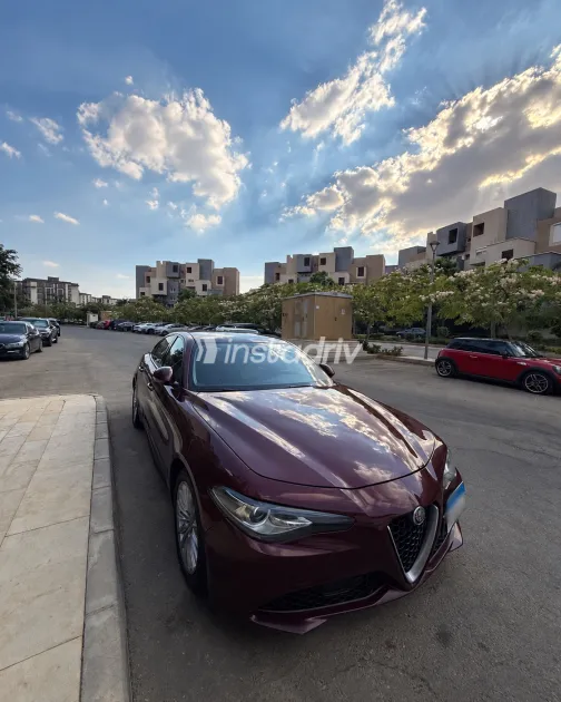 Alfa Romeo Giulia 2018 White Automatic Used for Sale in Greater Cairo ( Cairo + Giza) - 1