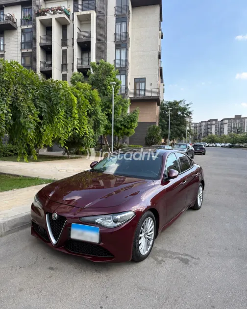 Alfa Romeo Giulia 2018 White Automatic Used for Sale in Greater Cairo ( Cairo + Giza) - 6