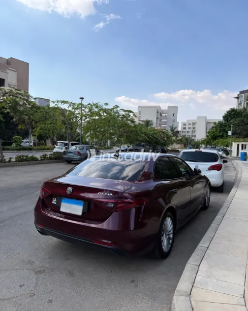 Alfa Romeo Giulia 2018 White Automatic Used for Sale in Greater Cairo ( Cairo + Giza) - 8