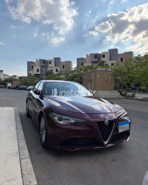 Alfa Romeo Giulia 2018 White Automatic Used for Sale in Greater Cairo ( Cairo + Giza) - 9