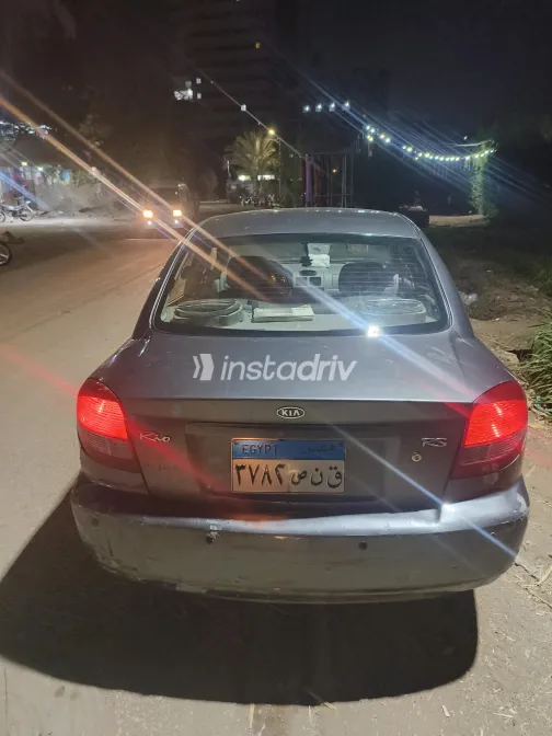 Kia Rio 2004 Gray Manual Used for Sale in Greater Cairo ( Cairo + Giza) - 3