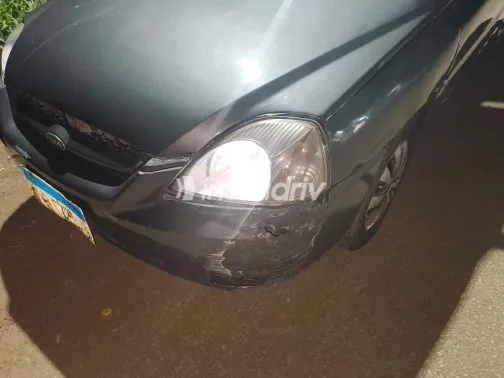 Kia Rio 2004 Gray Manual Used for Sale in Greater Cairo ( Cairo + Giza) - 8