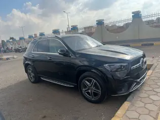مرسيدس جي ال اي 450 2023 أسود أوتوماتيك مستعملة للبيع في القاهرة الكبرى ( القاهرة - الجيزة)