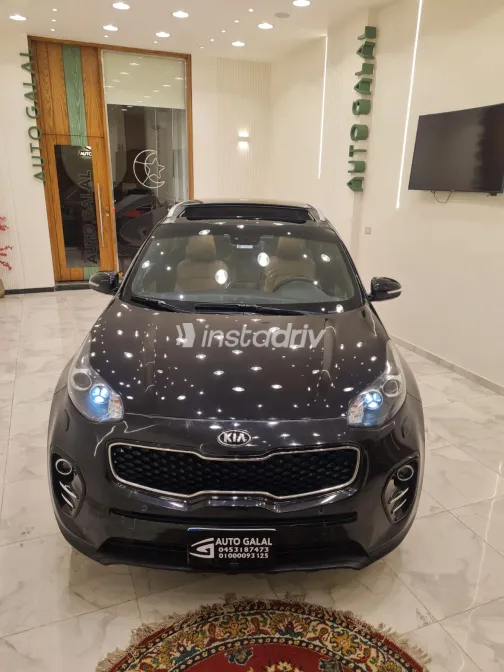 Kia Sportage 2018 Black Automatic Used for Sale in Greater Cairo ( Cairo + Giza) - 4