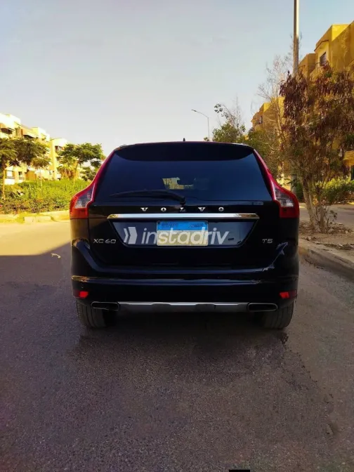 Volvo XC60 2016 Black Automatic Used for Sale in Greater Cairo ( Cairo + Giza) - 4
