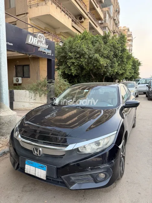 Honda Civic 2017 Black Automatic Used for Sale in Greater Cairo ( Cairo + Giza) - 5