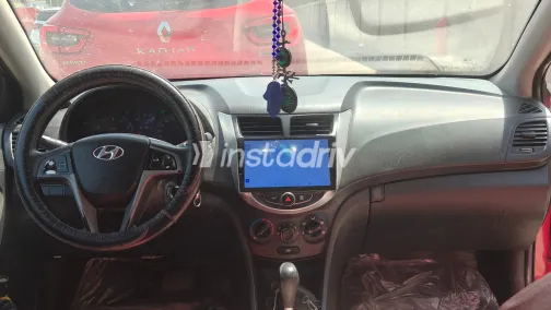 Hyundai Accent RB 2016 Red Automatic Used for Sale in Greater Cairo ( Cairo + Giza) - 2