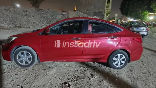 Hyundai Accent RB 2016 Red Automatic Used for Sale in Greater Cairo ( Cairo + Giza) - 9