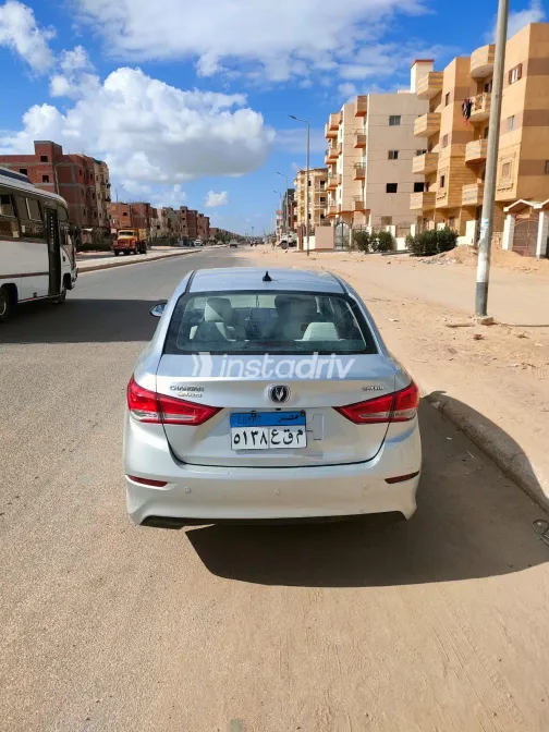 Changan Alsvin 2021 Gray Automatic Used for Sale in Greater Cairo ( Cairo + Giza) - 5