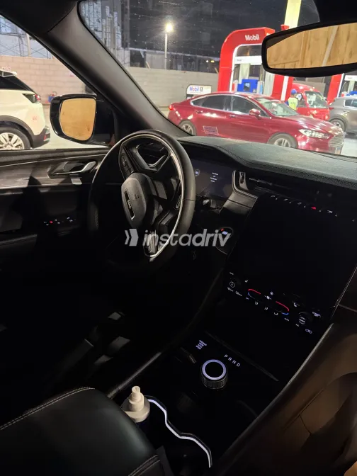 Jeep Grand Cherokee 2025 White Automatic Used for Sale in Greater Cairo ( Cairo + Giza) - 2