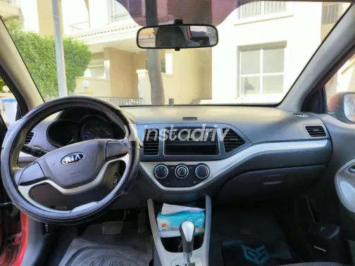 Kia Picanto 2015 Red Automatic Used for Sale in Cairo - 4