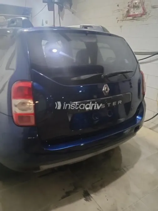 Renault Duster 2018 Blue Automatic Used for Sale in Giza - 4