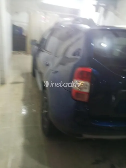 Renault Duster 2018 Blue Automatic Used for Sale in Giza - 5