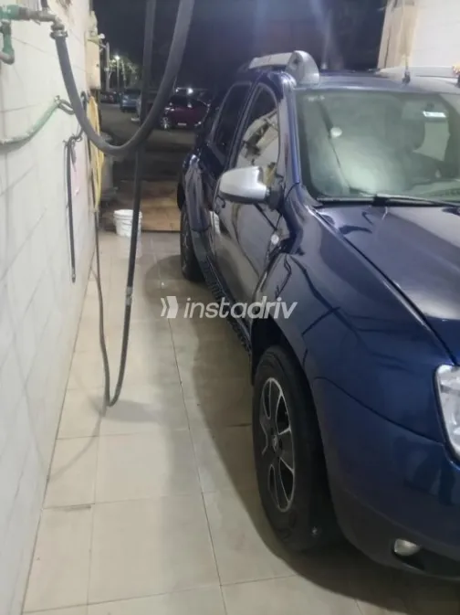 Renault Duster 2018 Blue Automatic Used for Sale in Giza - 6