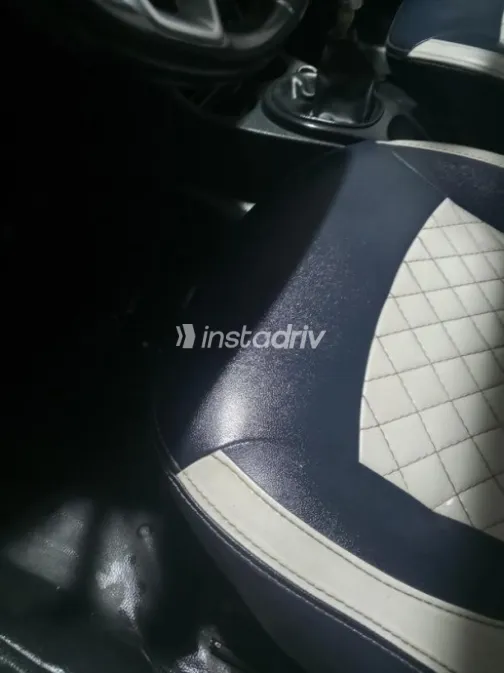 Renault Duster 2018 Blue Automatic Used for Sale in Giza - 8